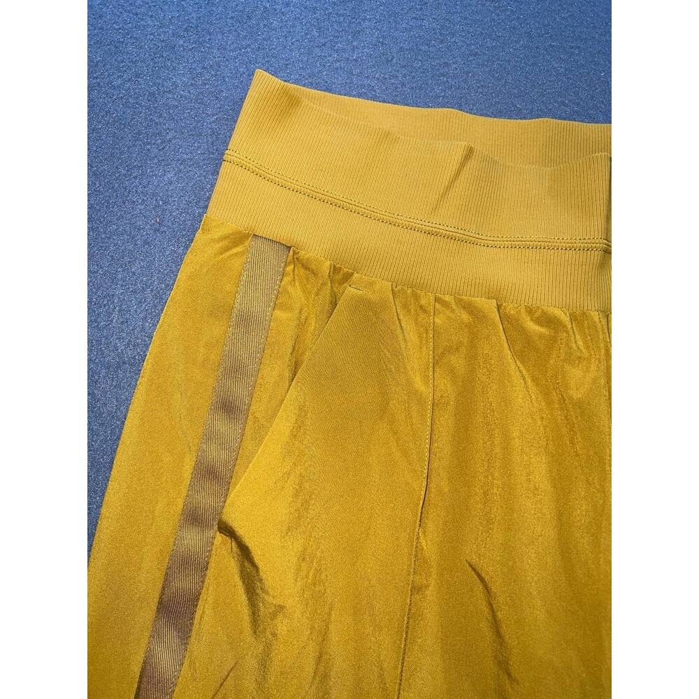 Athleta Nolita Wide Leg Pants Gold Pull On Track Slouchy Travel Casual 6 A009925 - Picture 8 of 9